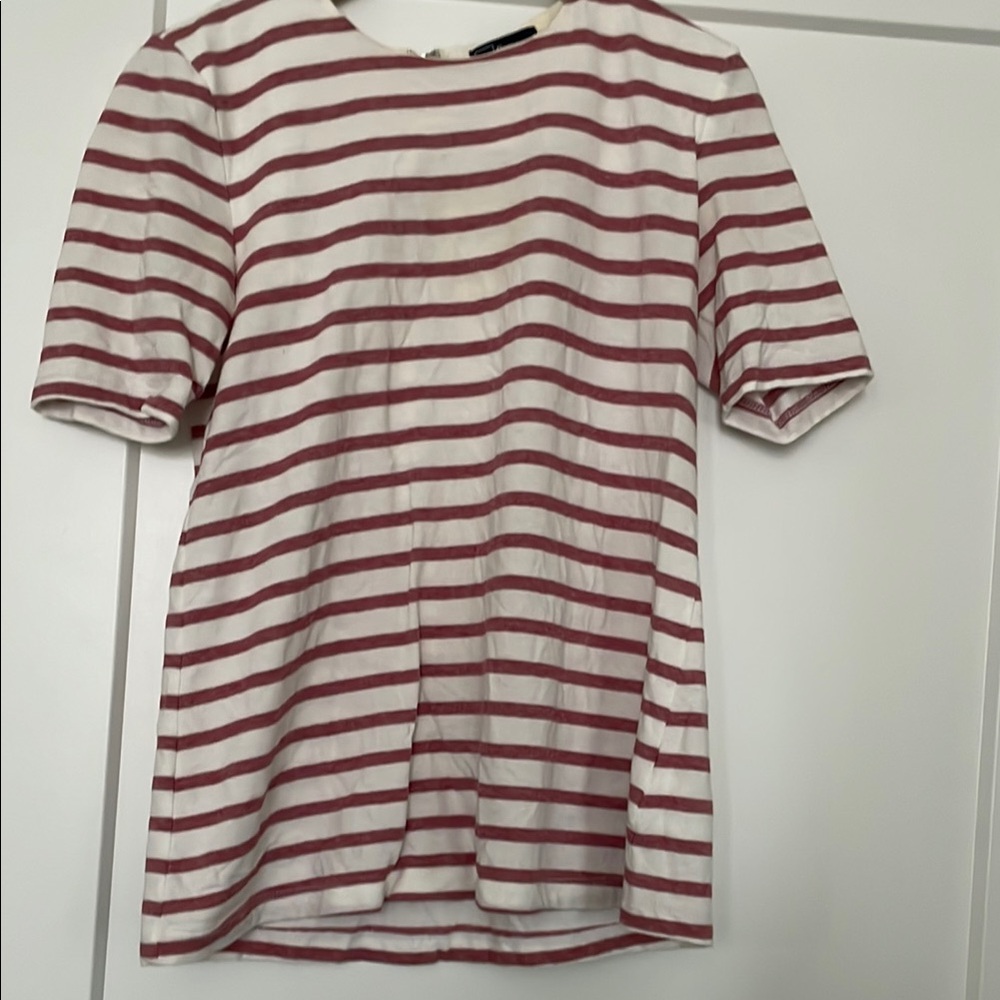 GAP Red and White Striped Short Sleeve Tee